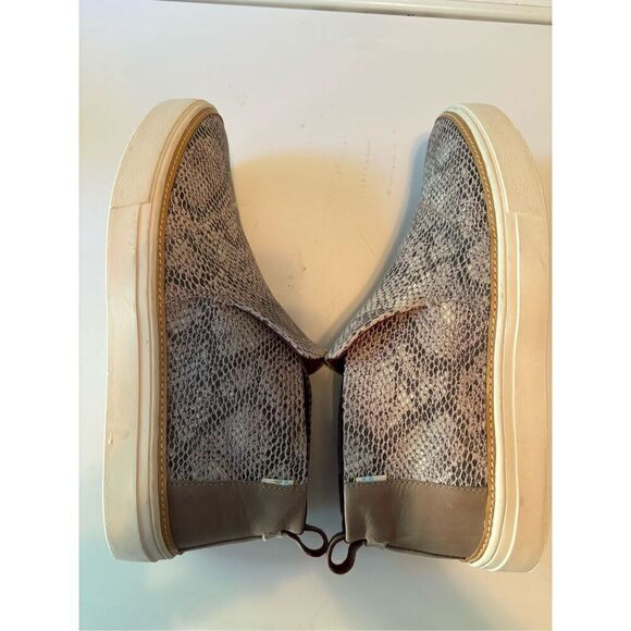 Bob’s Snakeprint Ankle Boots - Picture 5 of 6